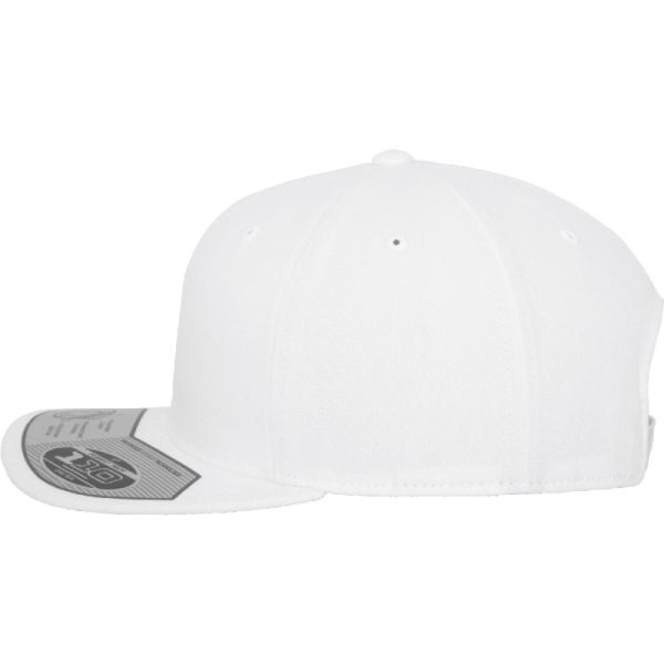 110 Fitted Snapback